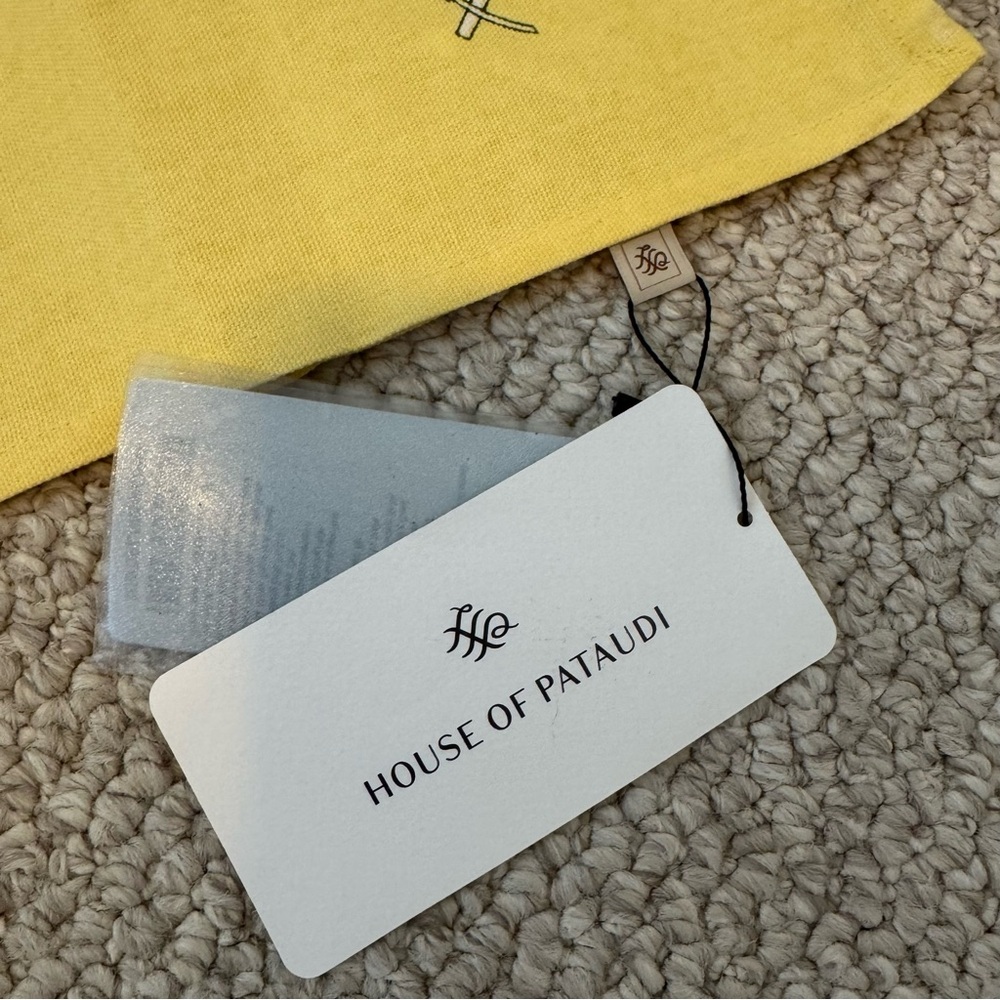 NWT House of Pataudi Floral Table Runner - Picture 5 of 5